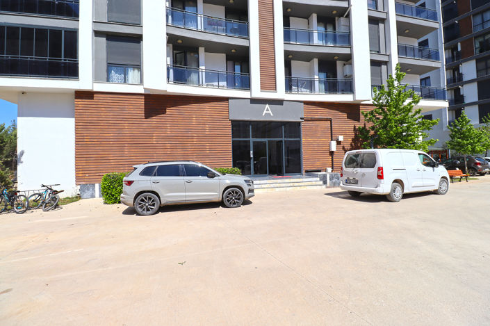 Image No.14-2 Bed Apartment for sale