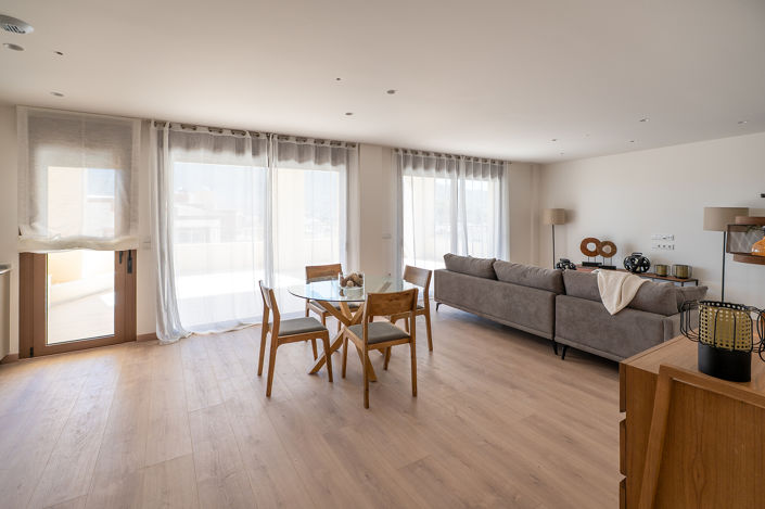 Image No.10-2 Bed Apartment for sale