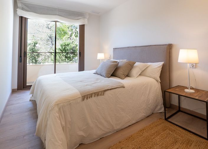 Image No.18-3 Bed Apartment for sale