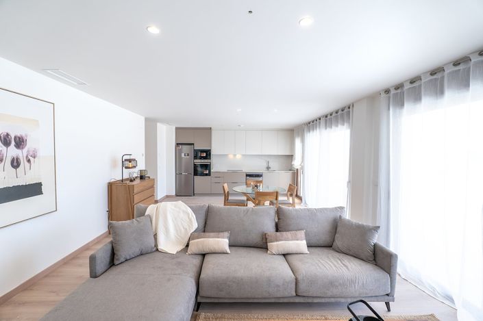 Image No.7-3 Bed Apartment for sale