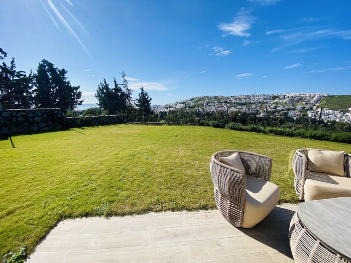 Image No.17-3 Bed Apartment for sale