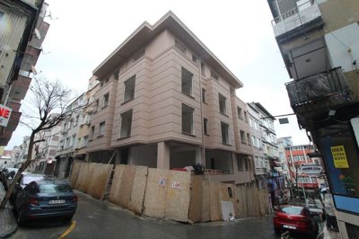 Exterior 1