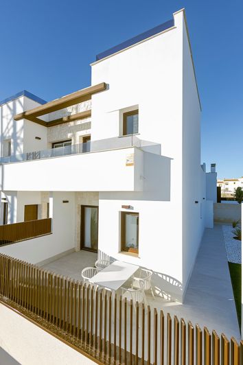 Image No.2-3 Bed House/Villa for sale