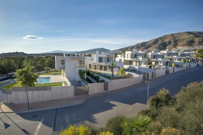 TEKCE Overseas SA most sold property