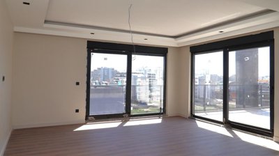 Interior 2