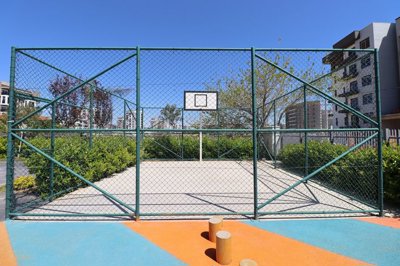 Exterior 6