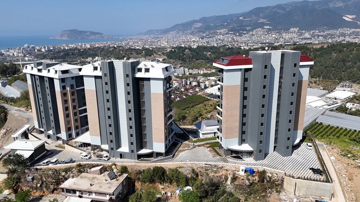 Image No.2-4 Bed Apartment for sale