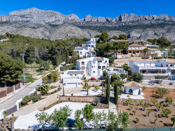 Image No.6-5 Bed House/Villa for sale