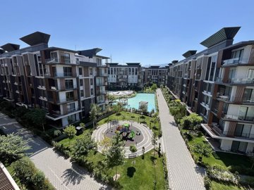 Exterior 1