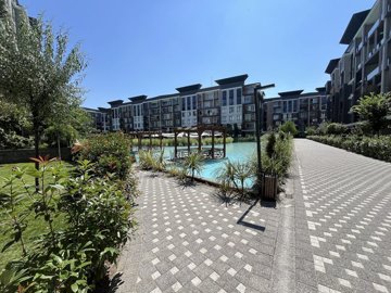 Exterior 9