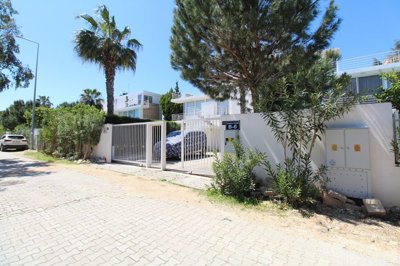 Exterior 7
