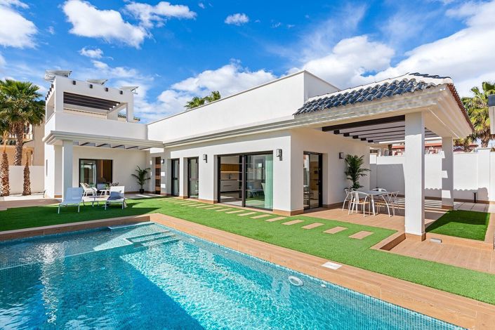 Image No.1-3 Bed House/Villa for sale