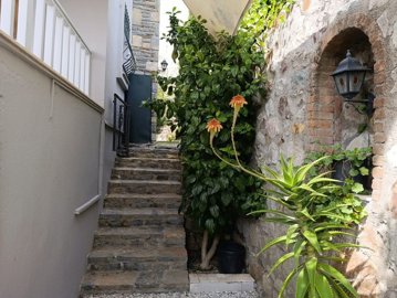 Exterior 7