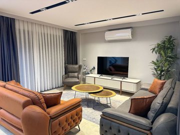 Interior 2