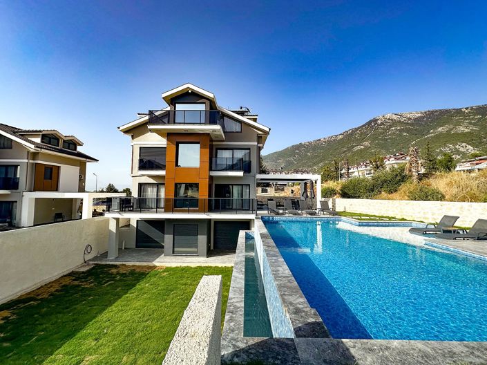 Image No.1-Maison / Villa de 5 chambres à vendre à Ölüdeniz