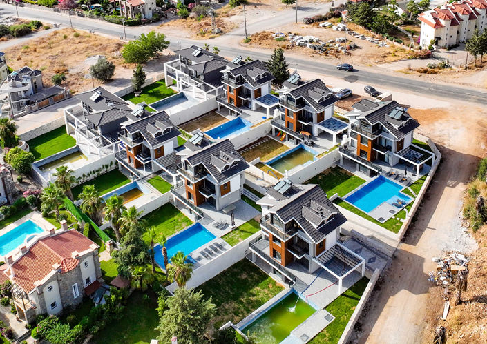 Image No.8-5 Bed House/Villa for sale