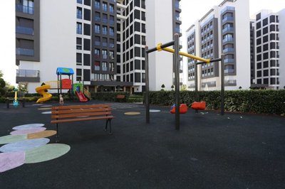 Exterior 11