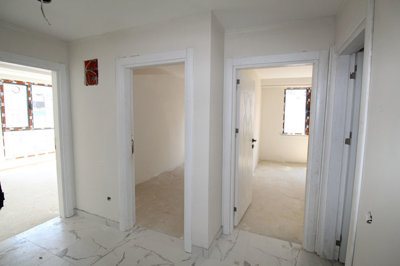Interior 6