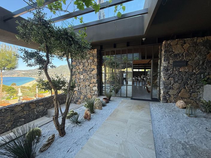 Image No.14-3 Bed Apartment for sale