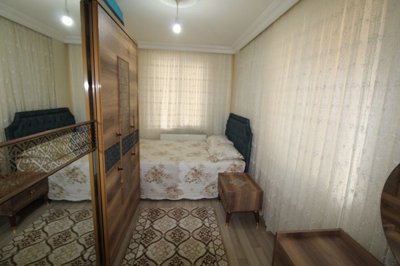 Interior 6