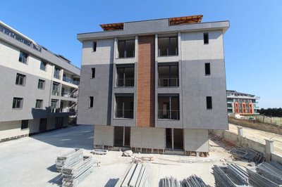 Exterior 9