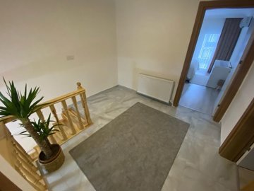 Interior 10
