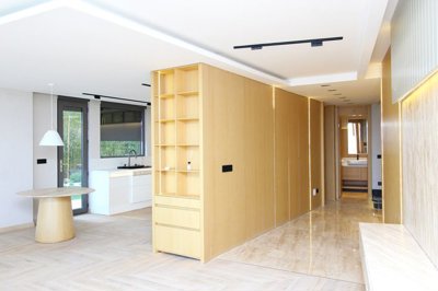 Interior 2