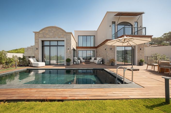 Image No.2-4 Bed House/Villa for sale