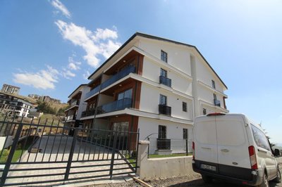 Exterior 6