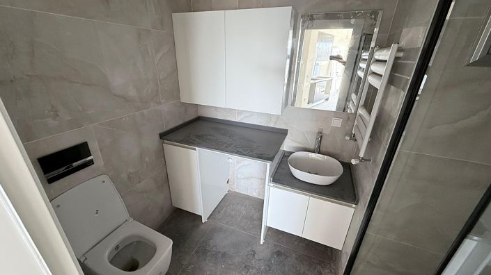 Image No.20-2 Bed Apartment for sale