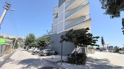 Exterior 5