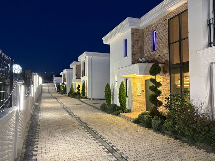 Image No.3-7 Bed House/Villa for sale