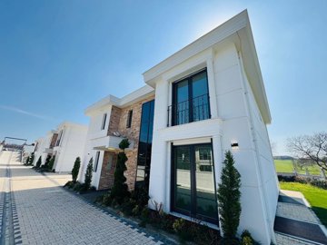 Exterior 6