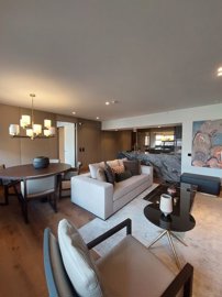 Interior 2