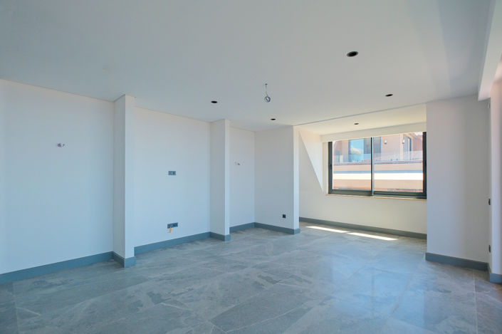 Image No.15-2 Bed Apartment for sale