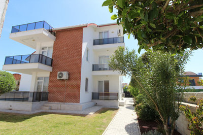 Exterior 3