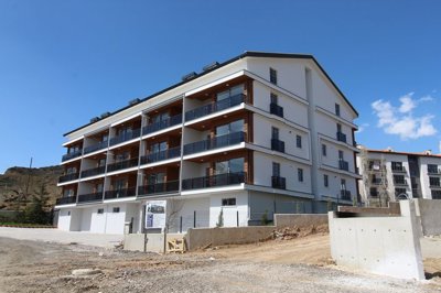 Exterior 5