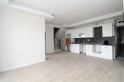 Interior 3