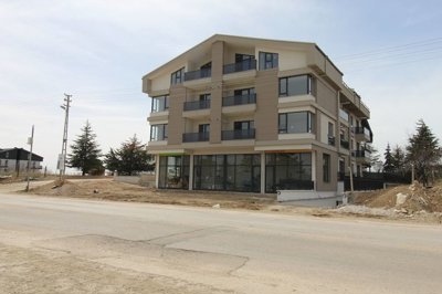Exterior 4