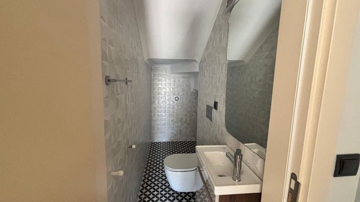 Image No.21-3 Bed Apartment for sale