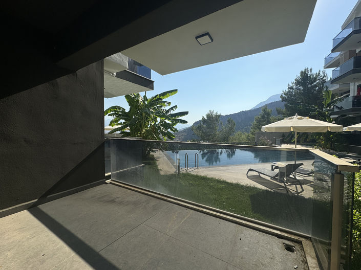 Image No.9-3 Bed Apartment for sale