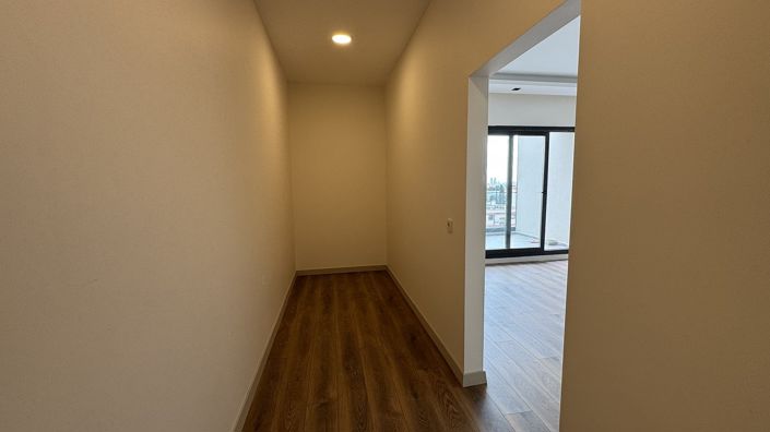 Image No.30-Appartement de 3 chambres à vendre à Bornova