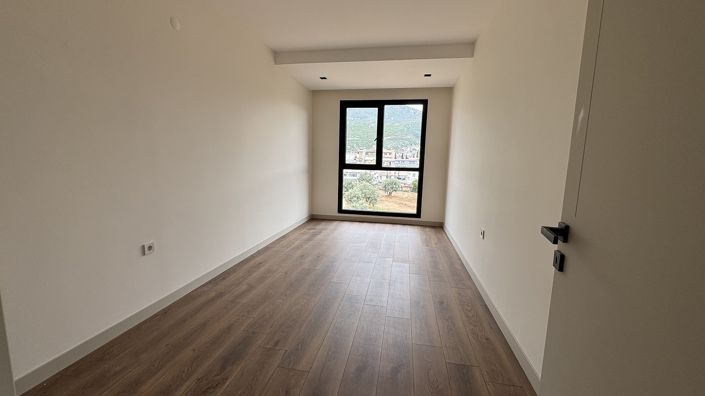 Image No.38-Appartement de 3 chambres à vendre à Bornova