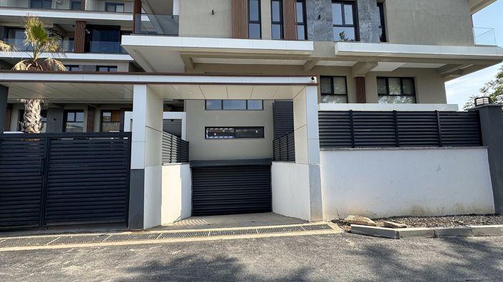 Image No.8-Appartement de 3 chambres à vendre à Bornova