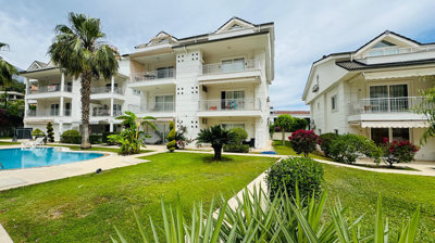 Exterior 9