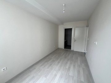 Interior 5