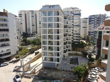 Exterior 3