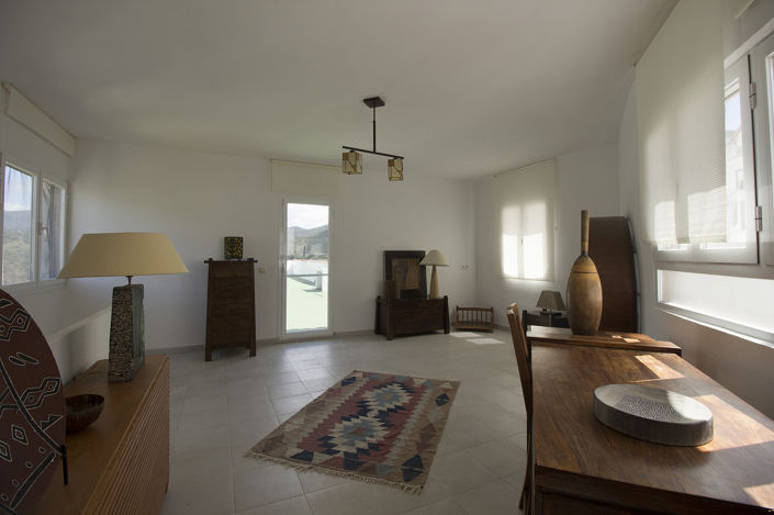 Image No.26-5 Bed Apartment for sale