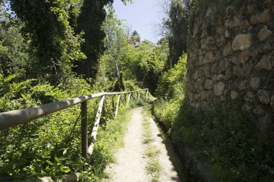 Exterior 9