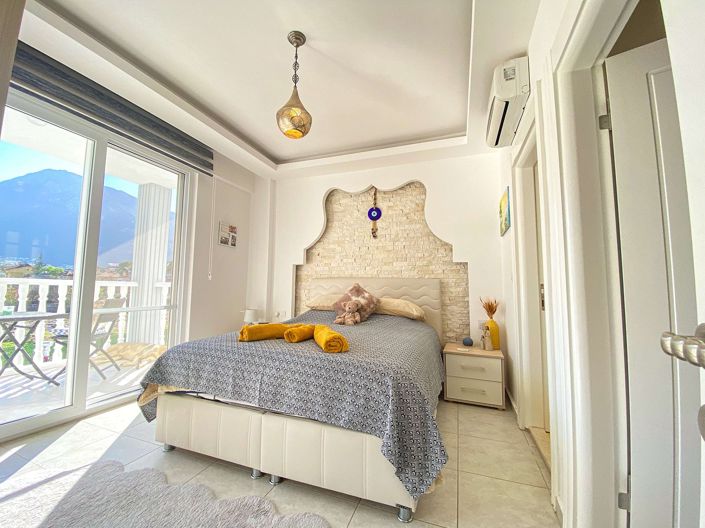 Image No.13-4 Bed House/Villa for sale